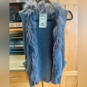 Gray Fur Trimmed Sleeveless Sweater